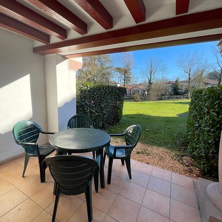 Sejour 4 Personnes - Pays Basque Apartment Uhart-Cize Exterior photo